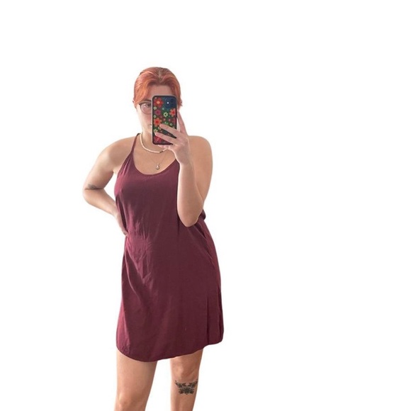 Red Dress - Picture 5 of 5